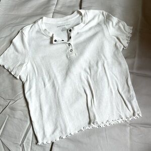 American Eagle Cropped Snap Tee